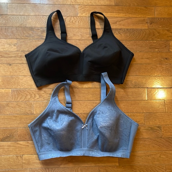 Cacique Other - CACIQUE bundle of 2 bras - lightly lined, no wire size 44DD